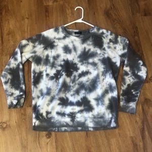 Super Cute Tye Dye Sweatshirt. Large